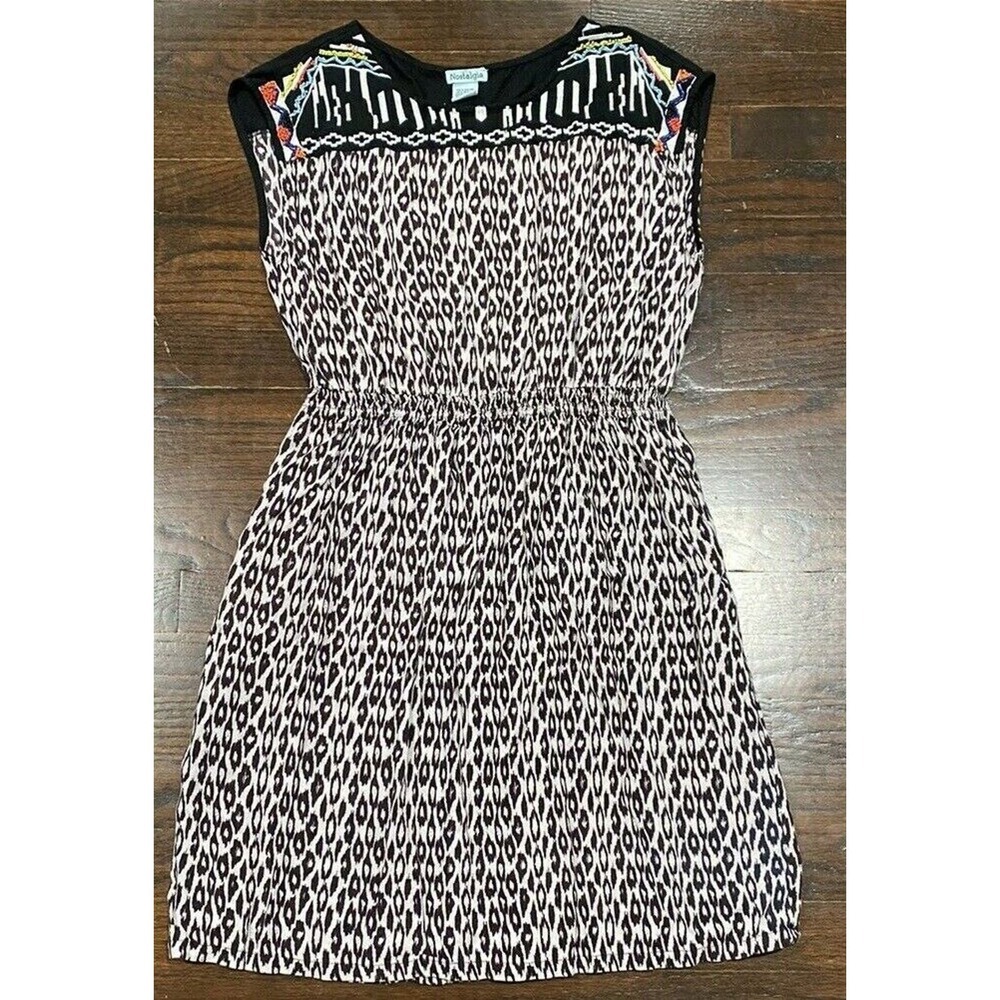 Nostalgia Animal Print Dress Women's Size S Pockets Beaded & Embroidered Neck
